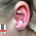 Antihelixpiercing3.jpg